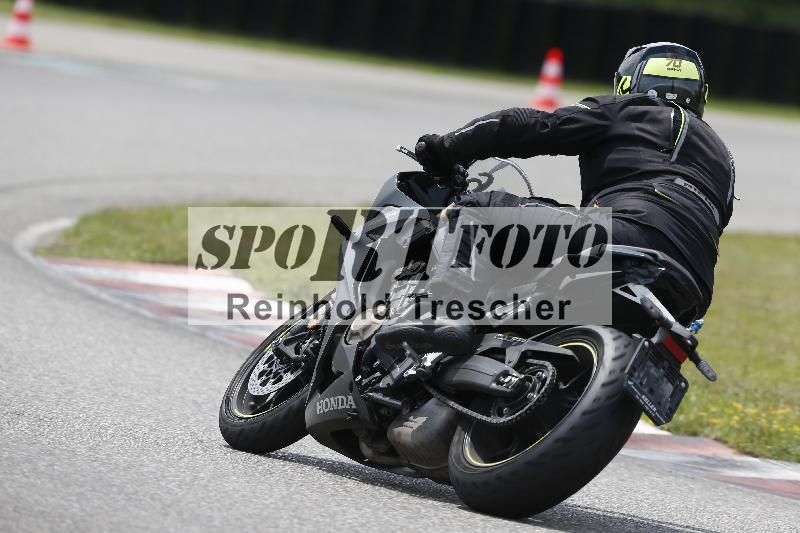 /24 08.06.2025 TZ Motorsport ADR/Gruppe gelb/16